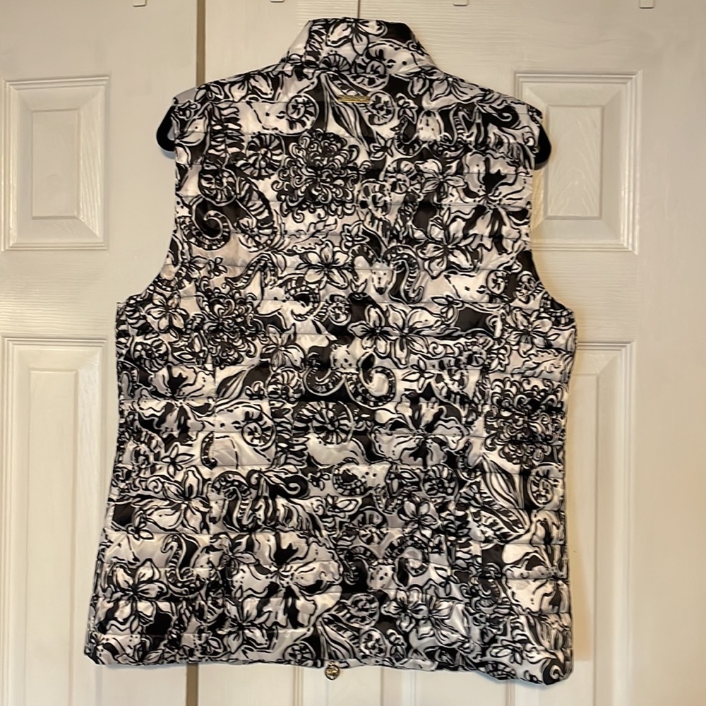 Lilly Pulitzer Pembrooke Vest - Picture 2 of 6